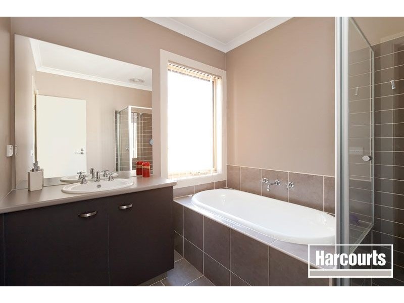 49 Filmer Crescent, Narre Warren South VIC 3805