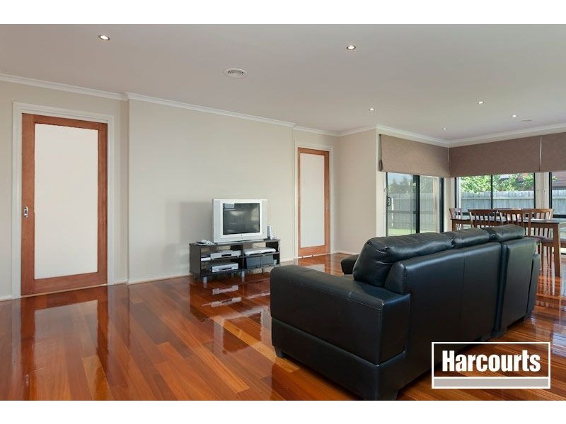 61 Wood Road, Narre Warren South VIC 3805