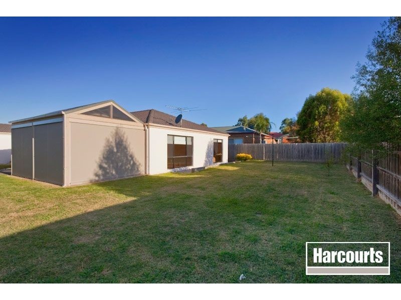 61 Wood Road, Narre Warren South VIC 3805