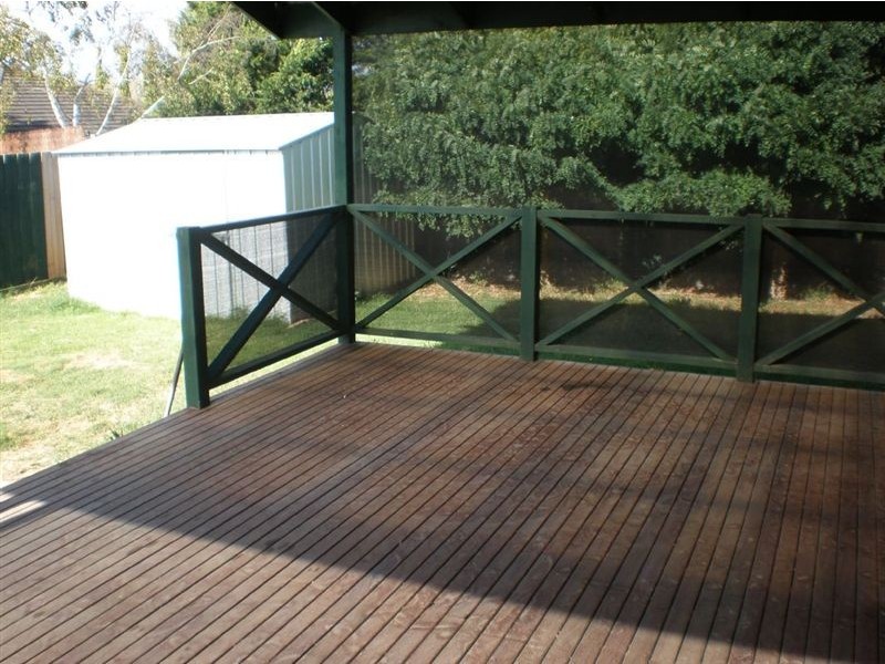 4 Hedgerow Court, Narre Warren South VIC 3805