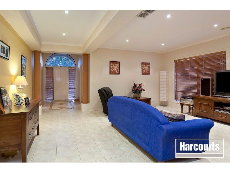 14 Sydney Street, Narre Warren South VIC 3805