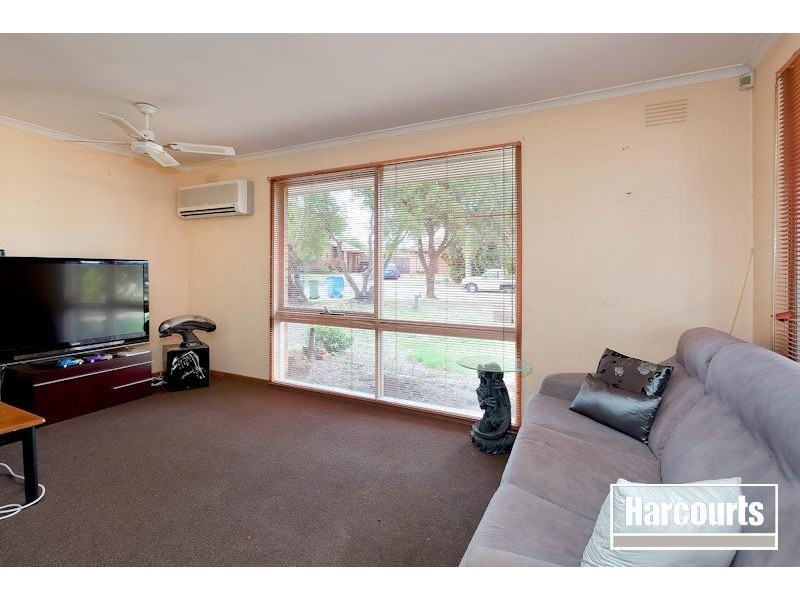2 Haydon Court, Cranbourne VIC 3977