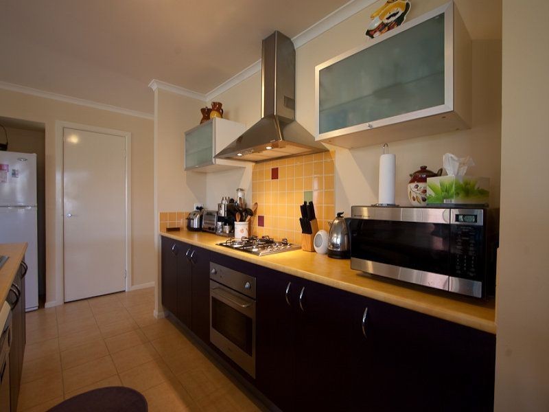 82 Seebeck Drive, Narre Warren South VIC 3805