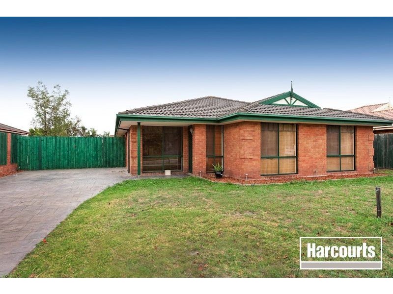 4 Hedgerow Court, Narre Warren South VIC 3805