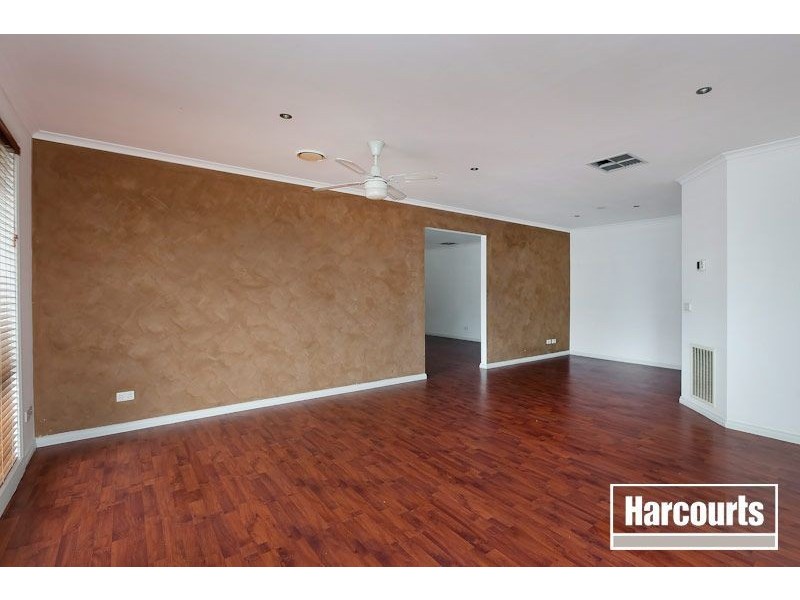 4 Hedgerow Court, Narre Warren South VIC 3805