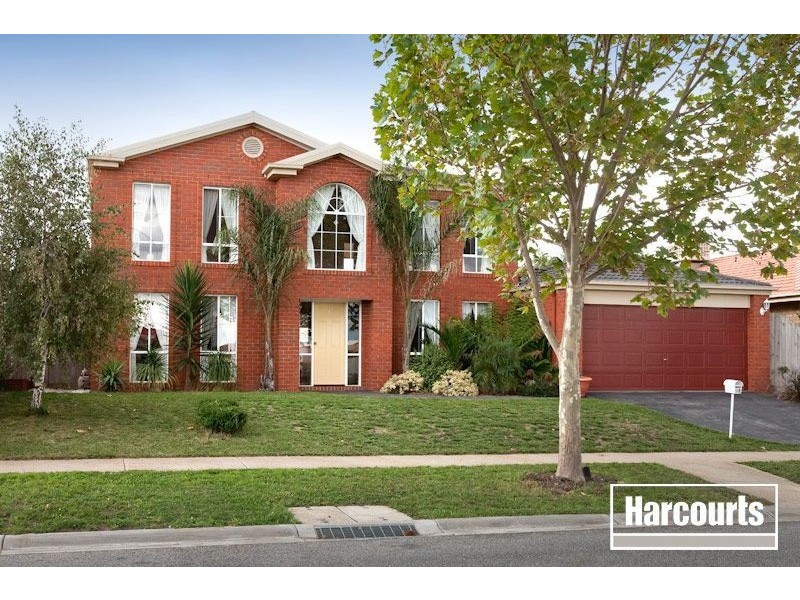 10 Bancroft Avenue, Narre Warren South VIC 3805