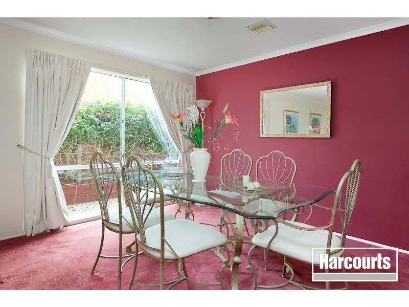 10 Bancroft Avenue, Narre Warren South VIC 3805