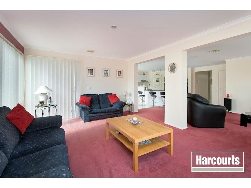 10 Bancroft Avenue, Narre Warren South VIC 3805