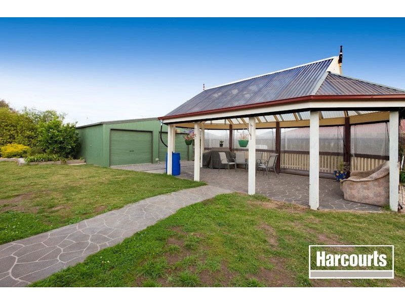 45 Langbourne Drive, Narre Warren South VIC 3805
