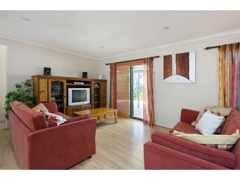 26 Madison Avenue, Narre Warren VIC 3805