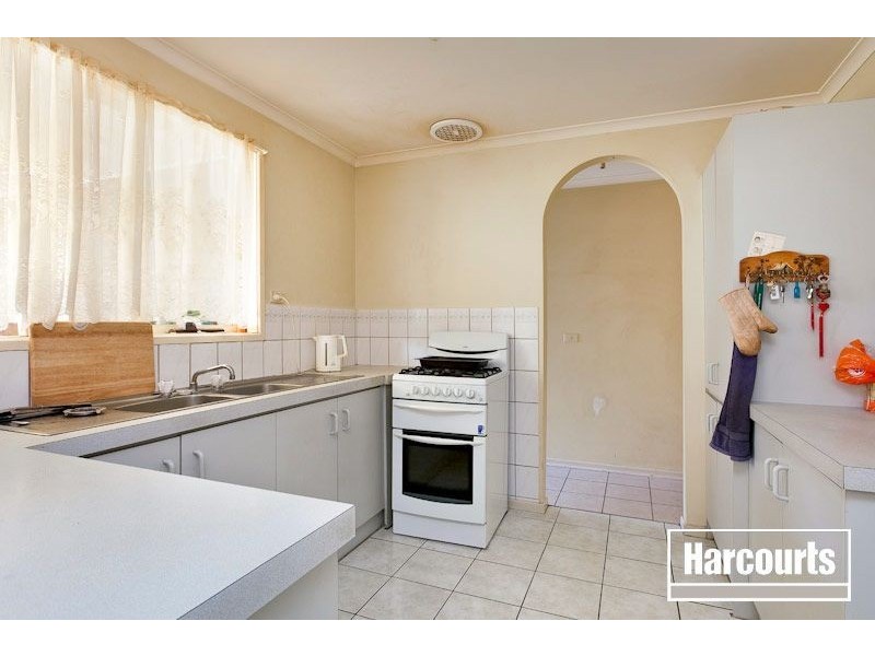 6 Pauline Court, Hampton Park VIC 3976