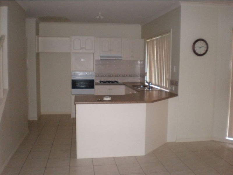 44 Harrington Drive, Narre Warren South VIC 3805