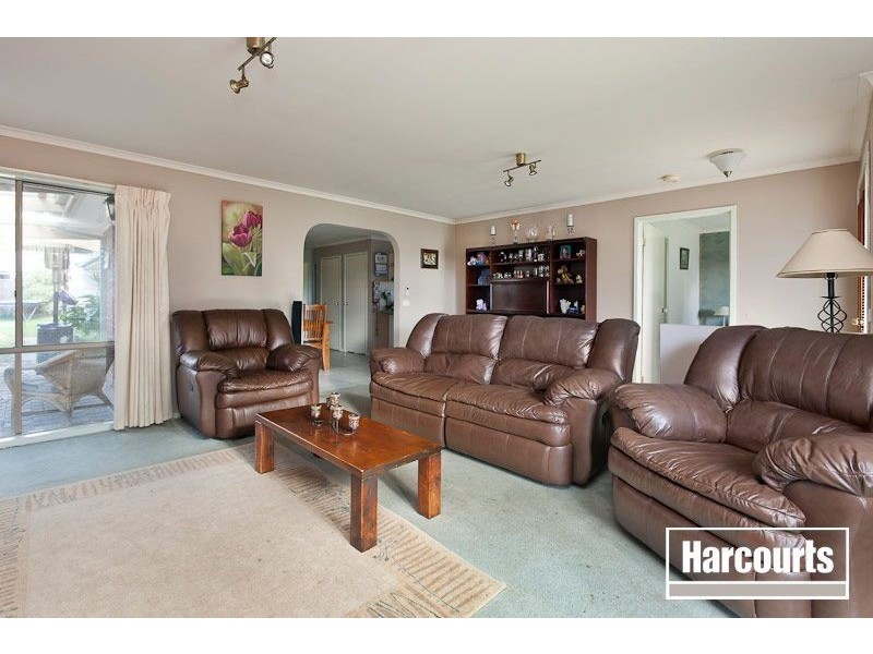 8 William Clarke Wynd, Narre Warren South VIC 3805