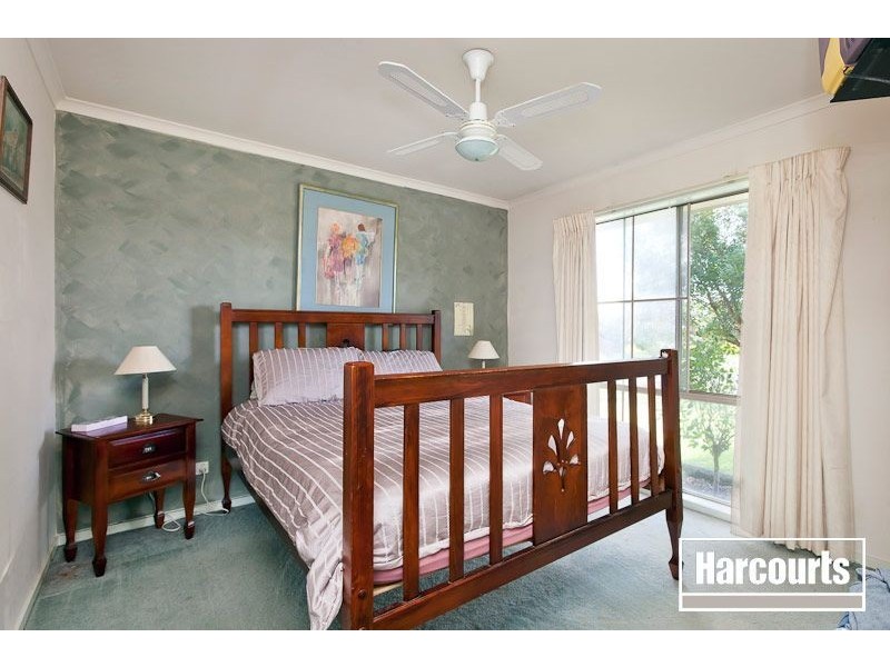 8 William Clarke Wynd, Narre Warren South VIC 3805