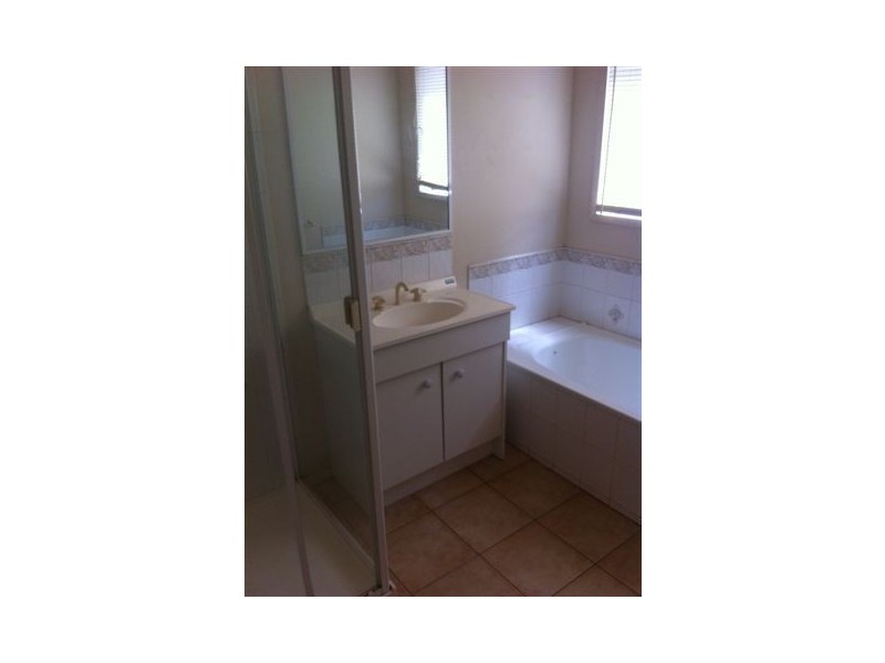 26 Madison Avenue, Narre Warren VIC 3805