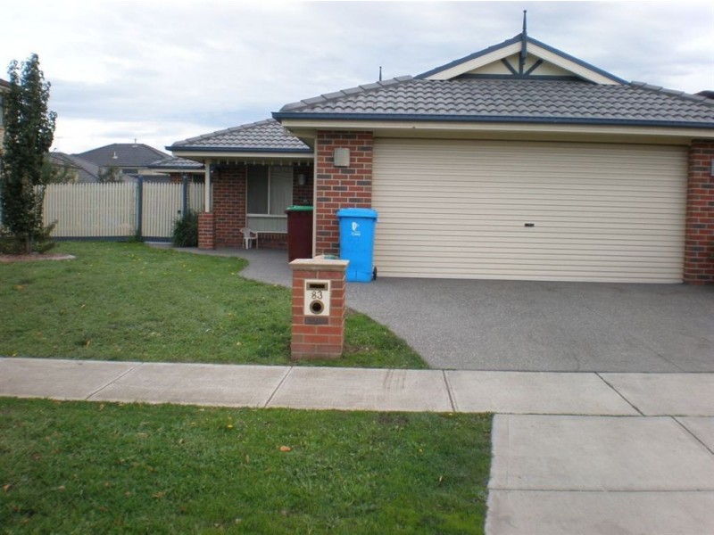 83 Skyline Way, Berwick VIC 3806