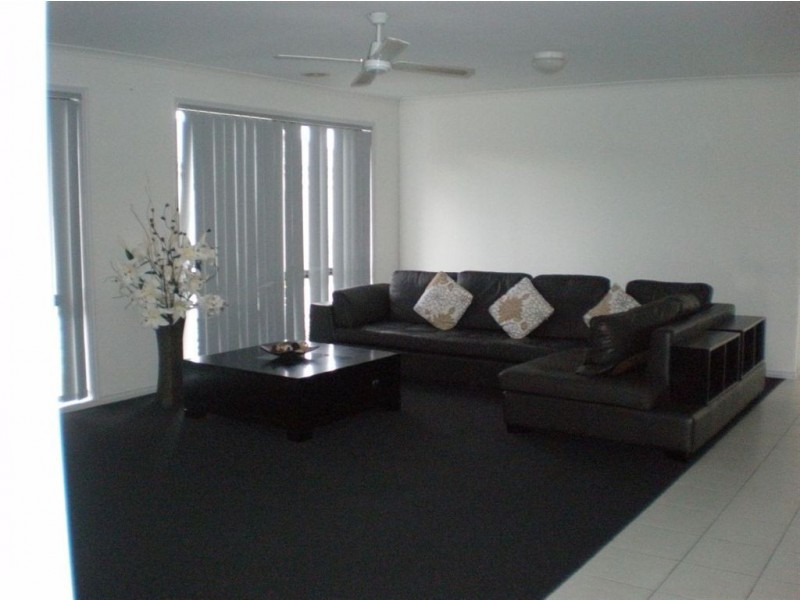 28 Abbey Road, Narre Warren South VIC 3805