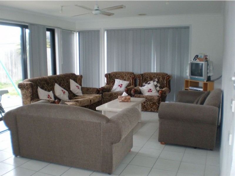 28 Abbey Road, Narre Warren South VIC 3805