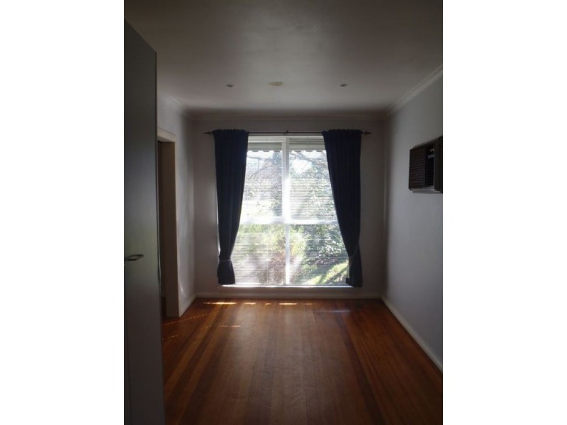 50 Sweet Gum Avenue, Narre Warren VIC 3805