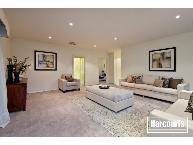 2 Daffodil Court, Endeavour Hills VIC 3802