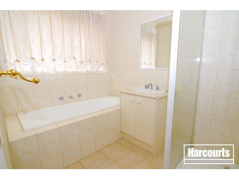 37 Blake Street, Berwick VIC 3806