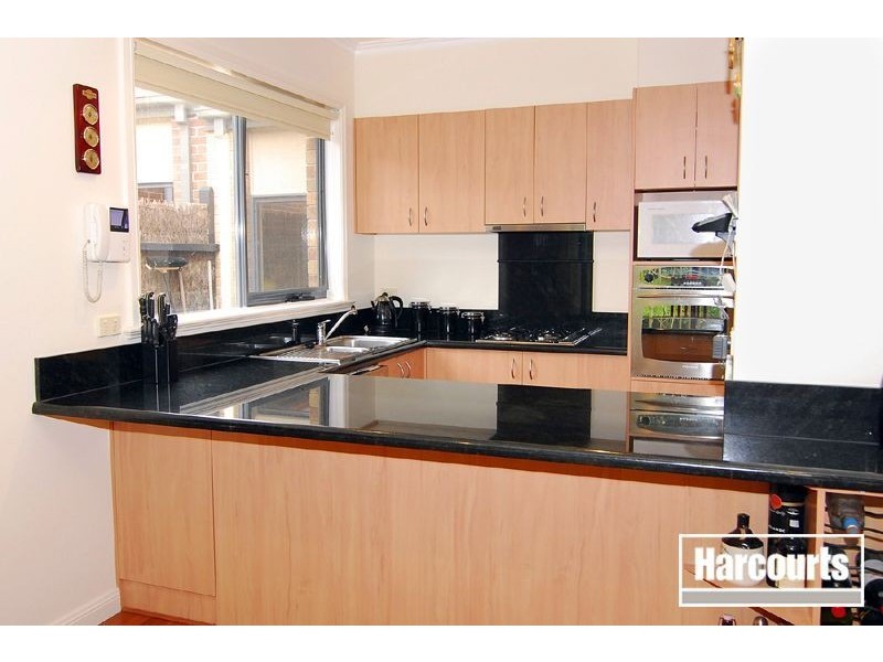 13/18-26 Marlesford Crescent, Berwick VIC 3806