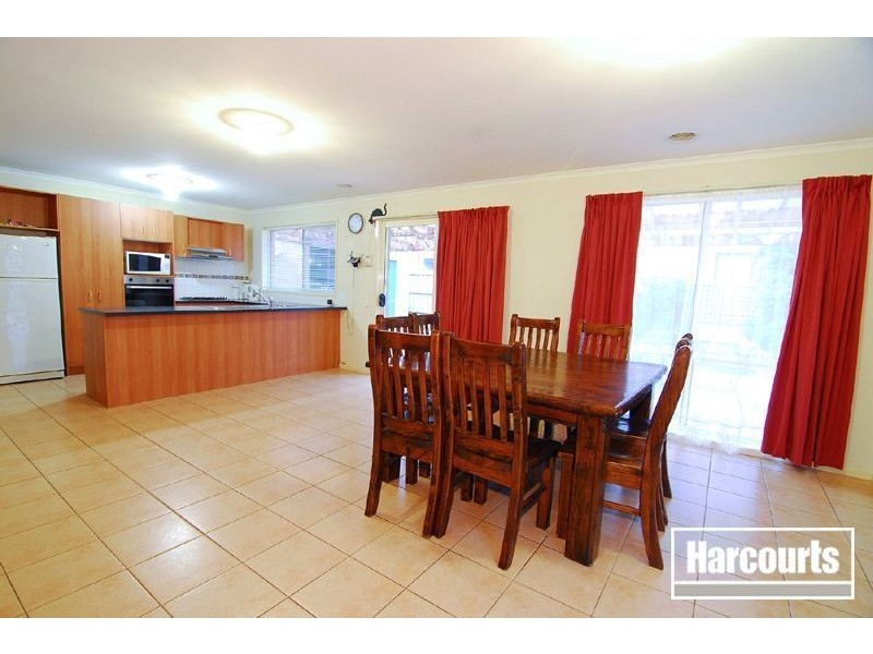 25 Fleet Street, Narre Warren South VIC 3805