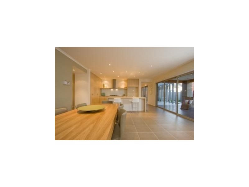 28 Lyndhurst Boulevard, Lyndhurst VIC 3975