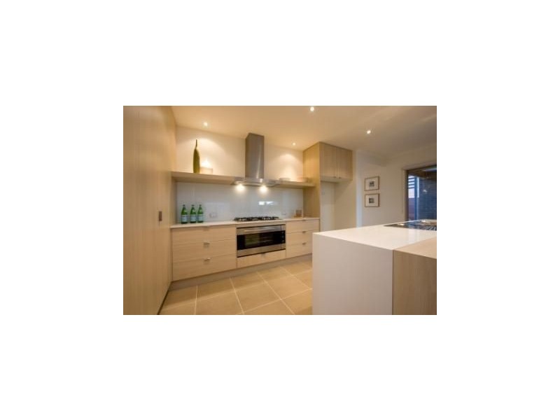 28 Lyndhurst Boulevard, Lyndhurst VIC 3975