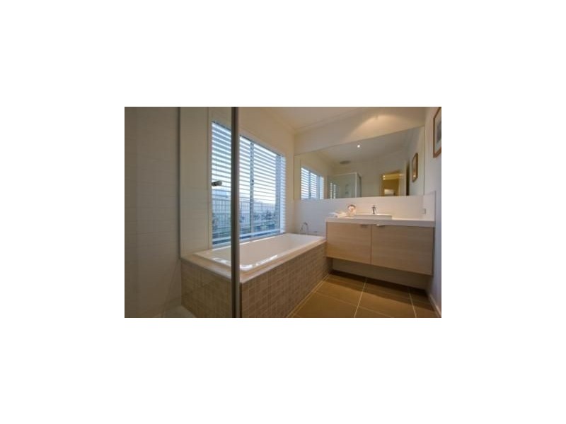 28 Lyndhurst Boulevard, Lyndhurst VIC 3975