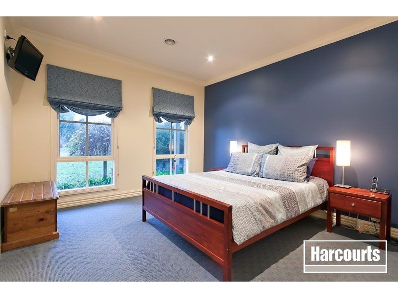 4 Snowgum Court, Narre Warren South VIC 3805