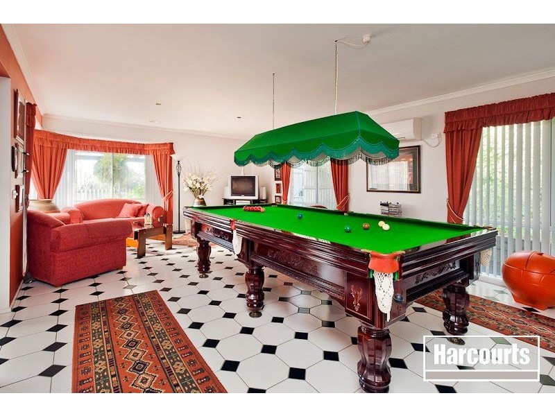 124 Hinrichsen Drive, Hallam VIC 3803