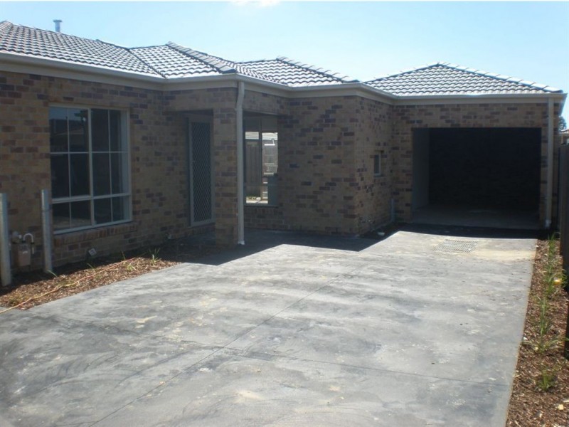 66b Golf Links Road, Berwick VIC 3806