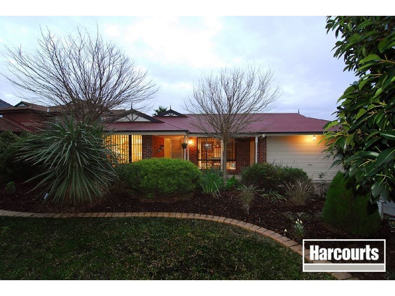 36 Crystal Brook Court, Narre Warren South VIC 3805