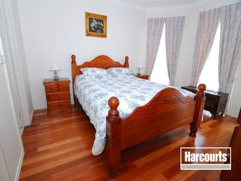 16 Teal Court, Narre Warren South VIC 3805