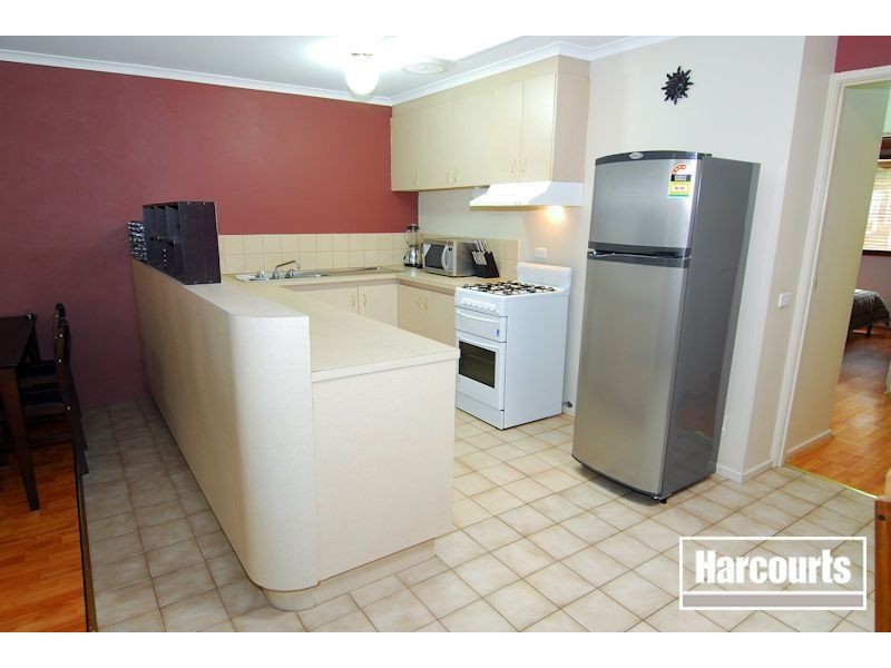 3 Warren Close, Narre Warren VIC 3805