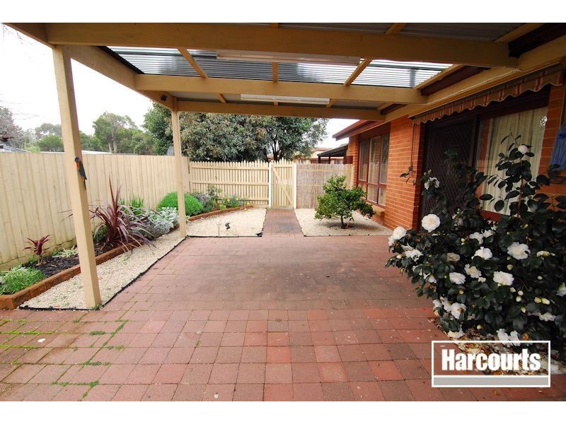 3 Warren Close, Narre Warren VIC 3805