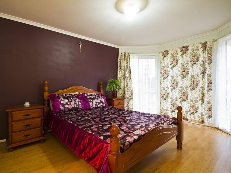 17 Redwood Avenue, Hampton Park VIC 3976