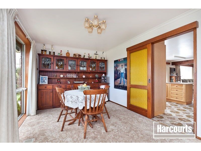 4 Haverstock Hill Close, Endeavour Hills VIC 3802