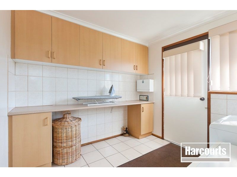 4 Haverstock Hill Close, Endeavour Hills VIC 3802