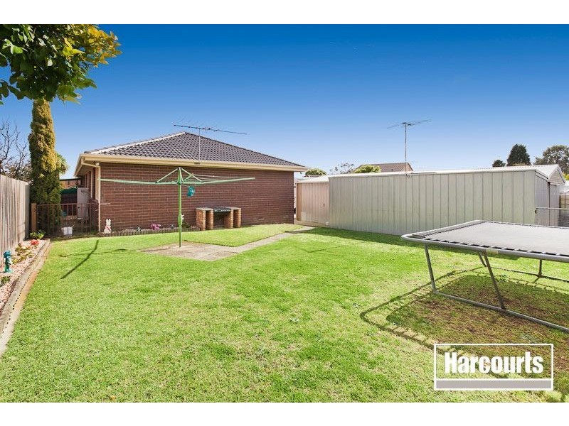 4 Haverstock Hill Close, Endeavour Hills VIC 3802