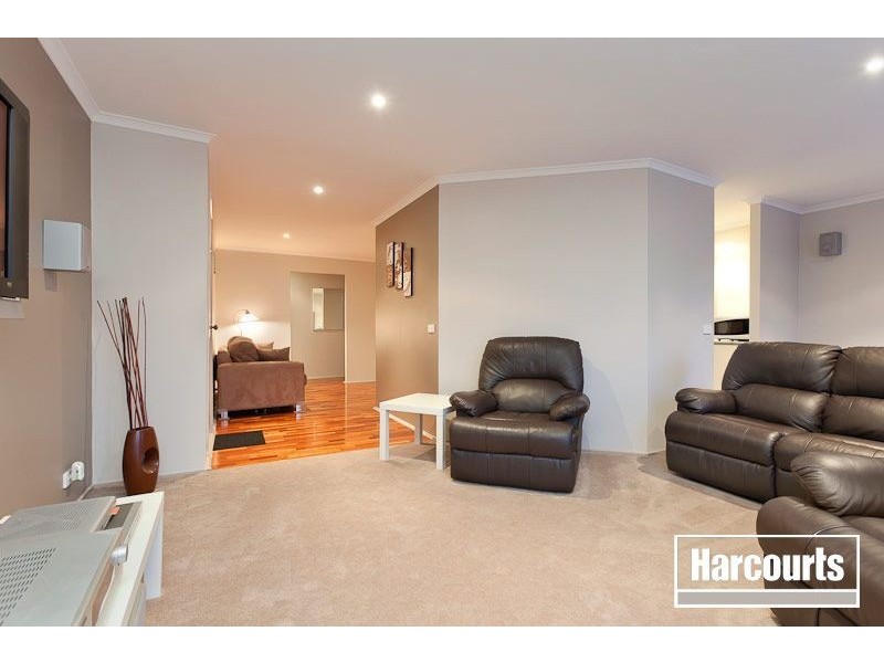 20 Haydn Place, Narre Warren South VIC 3805