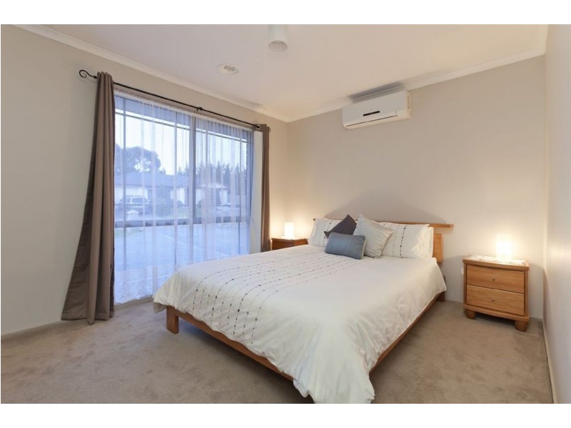20 Haydn Place, Narre Warren South VIC 3805