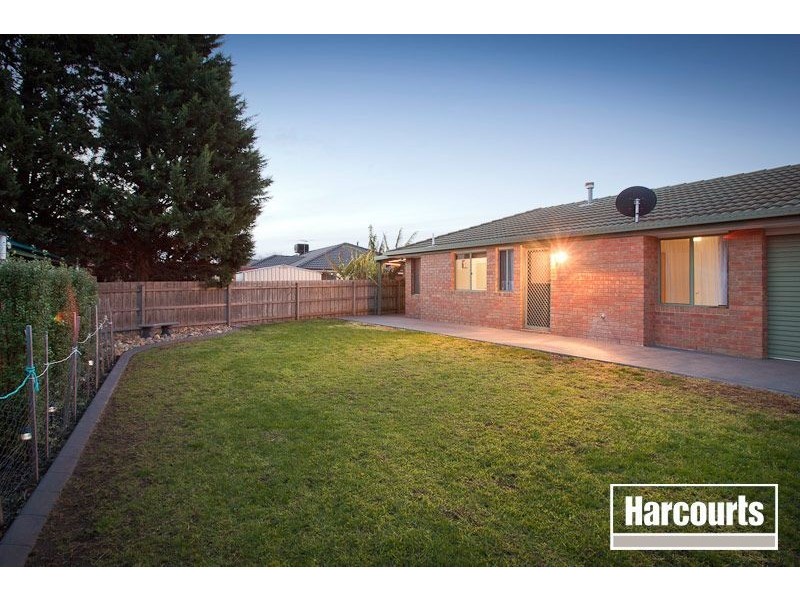 20 Haydn Place, Narre Warren South VIC 3805