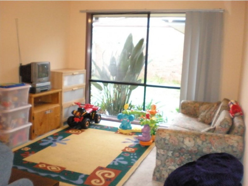 12 Chadbourn Place, Narre Warren South VIC 3805