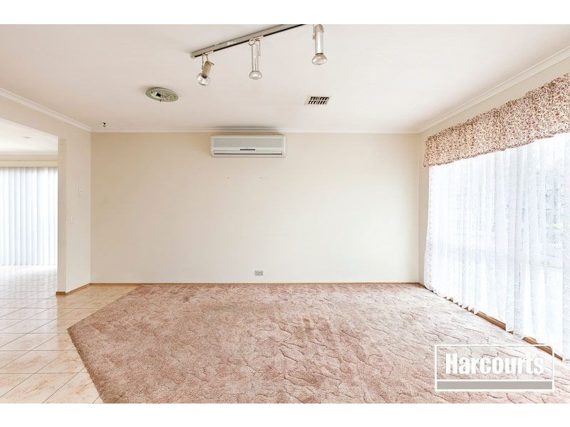 1 Enoch Rise, Hallam VIC 3803