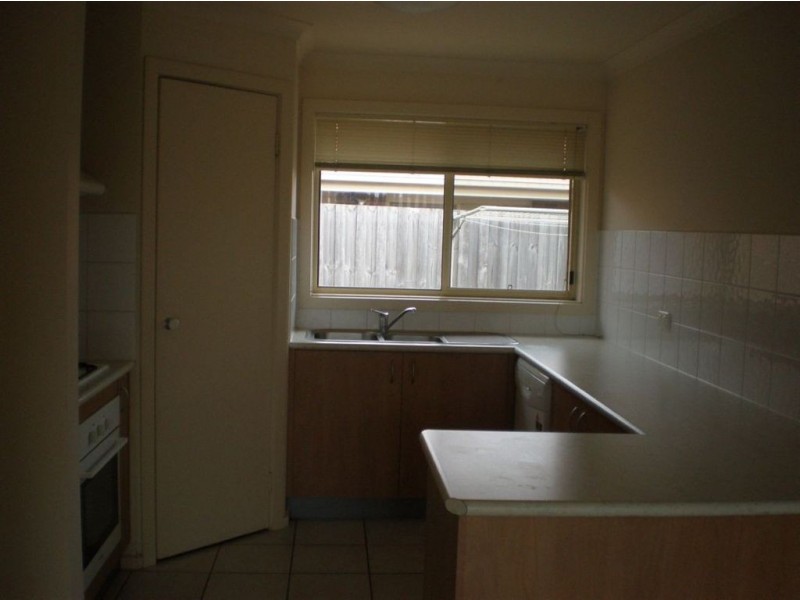 21/4 Paydon Way, Hampton Park VIC 3976