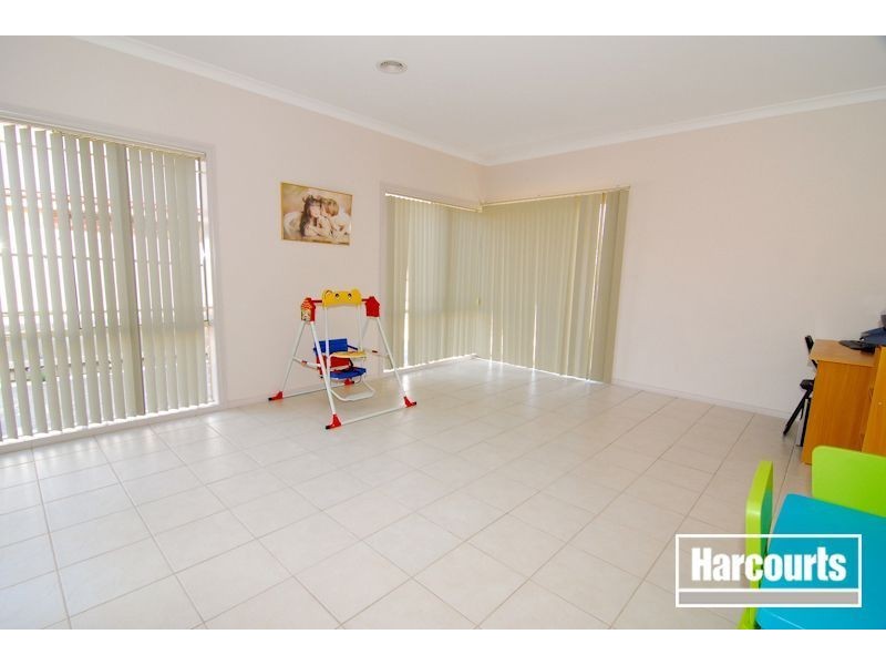 5 Vezelay Court, Narre Warren South VIC 3805