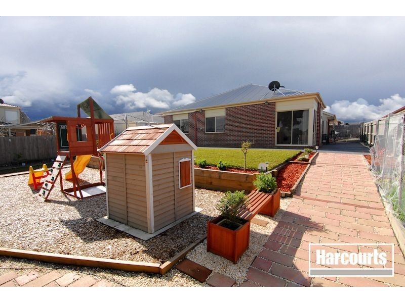 5 Vezelay Court, Narre Warren South VIC 3805