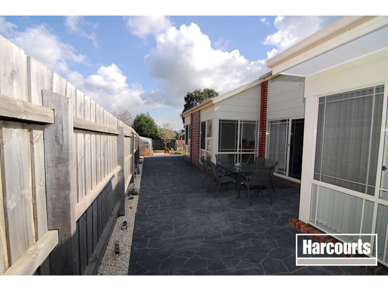 5 Vezelay Court, Narre Warren South VIC 3805